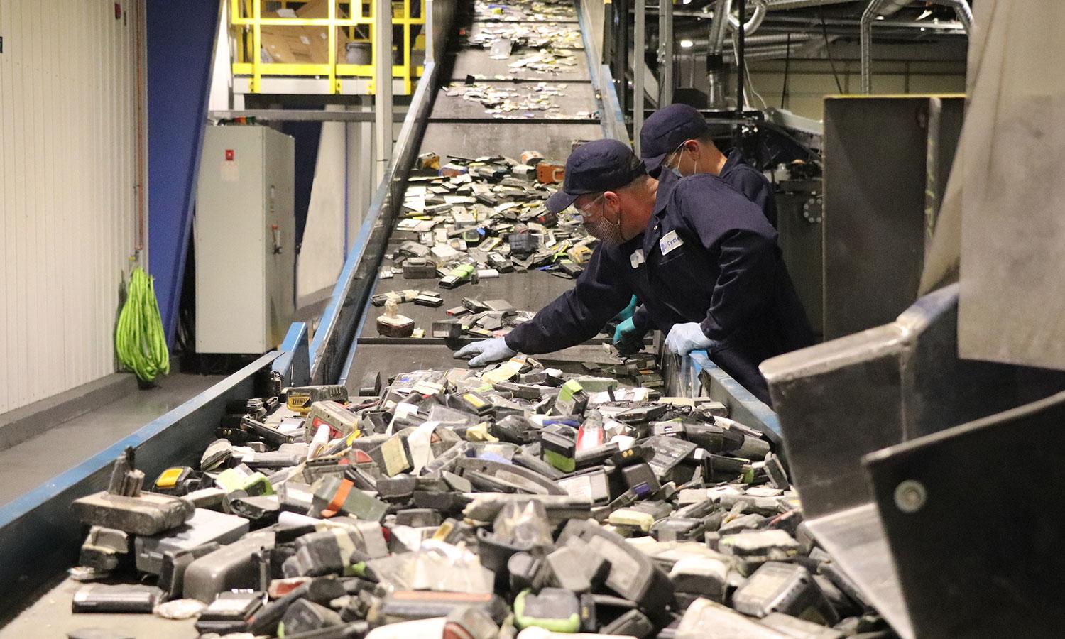 Why It's So Hard To Recycle Electric-Car Batteries | World Wide Waste ...