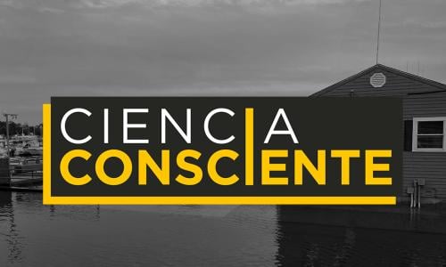 Image of flooded street with Ciencia Consciente logo over it.